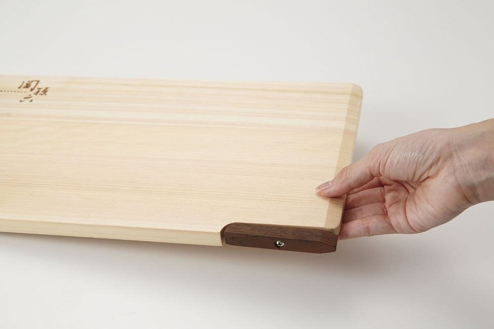 Japanese Seki Magoroku cutting board (390 x 240 x 13mm)