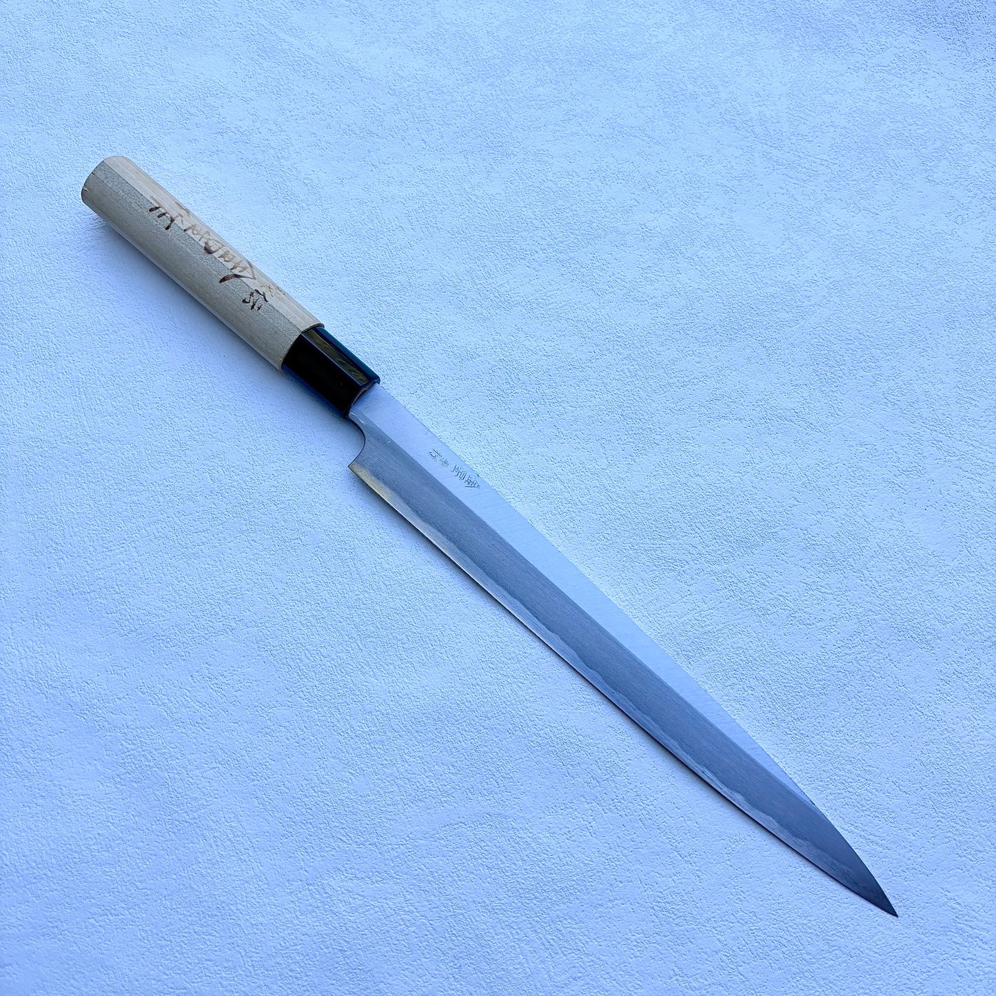 New Old Stock Japanese Yanagiba/Sashimi knife.230mm (Carbon Steel) with original box