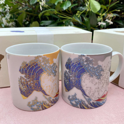 Pair Kutani yaki Ware Japanese Mug Tea Coffee Cup Hokusai Katsusika Great wave