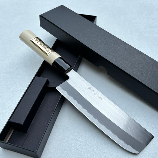 Brand new Japanese  Nakiri vegetable knife 160mm With gift box