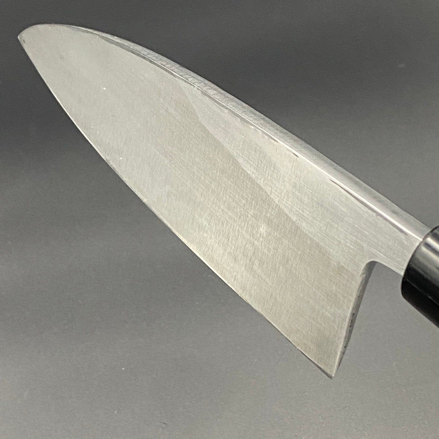 Restored Japanese Sakai Kikushige Deba fish deboning knife. 165mm(carbon steel) With box